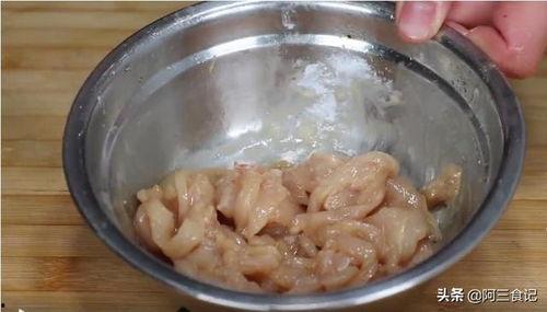 新疆人吃佛手瓜视频,佛手瓜的独特风味之旅